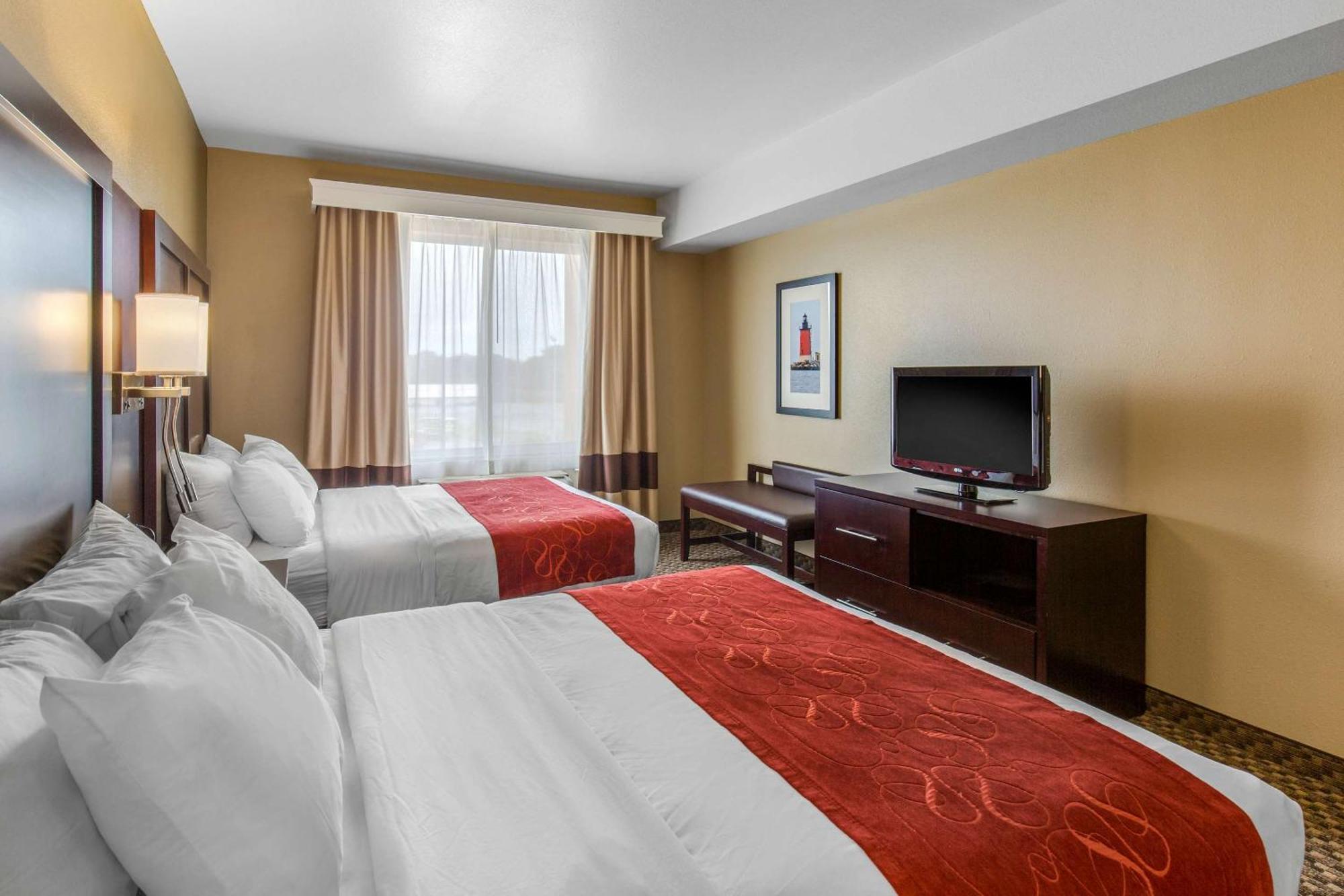 คอมฟอร์ต สวีท ซีฟอร์ด Hotel ภายนอก รูปภาพ