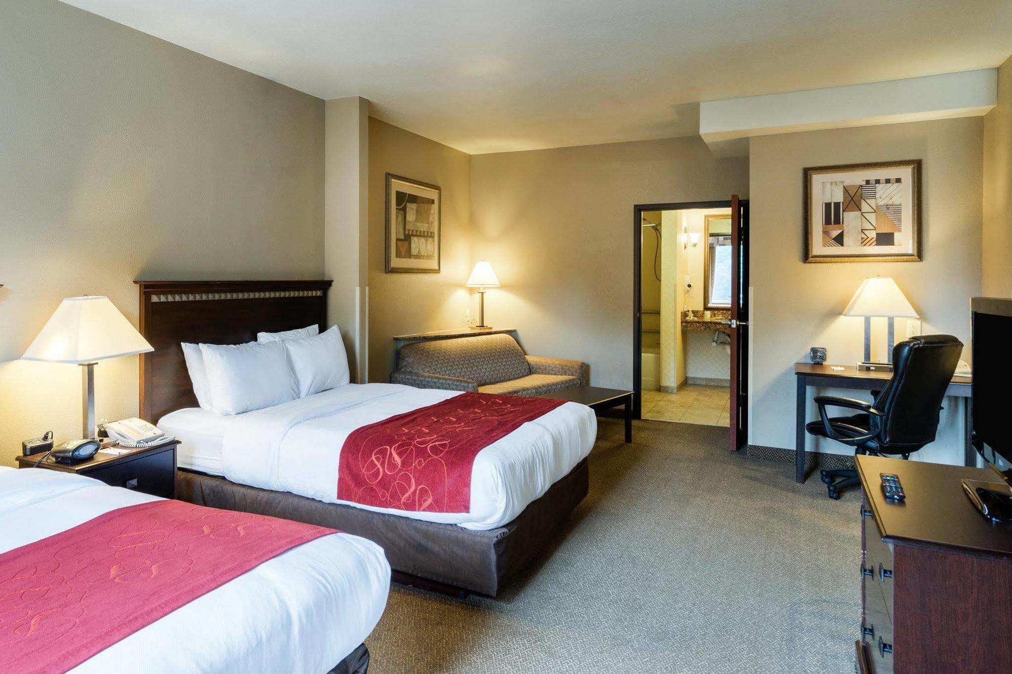 คอมฟอร์ต สวีท ซีฟอร์ด Hotel ภายนอก รูปภาพ